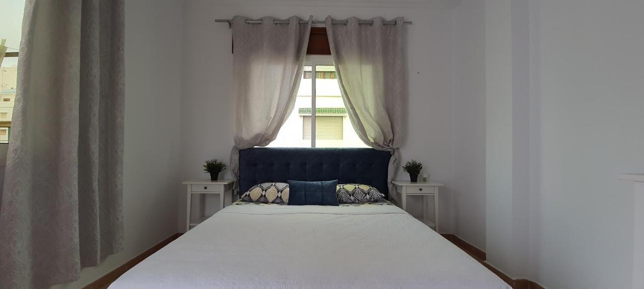 Jolie Appartement Vue Mer M'dik Luaran gambar