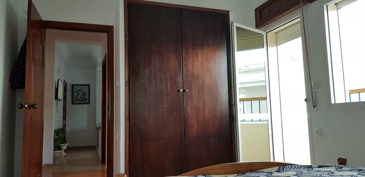 Jolie Appartement Vue Mer M'dik Luaran gambar